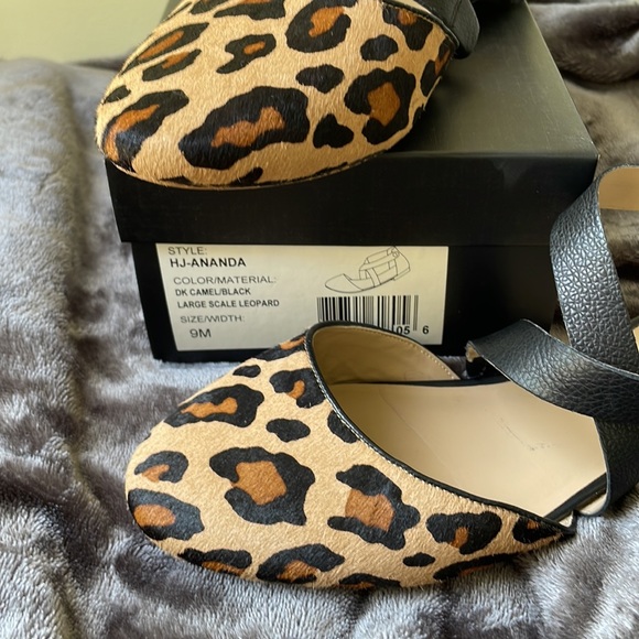 Sole Society “Ananda” Flats by Julianne Hough, Gently Pre-Loved - Picture 3 of 5